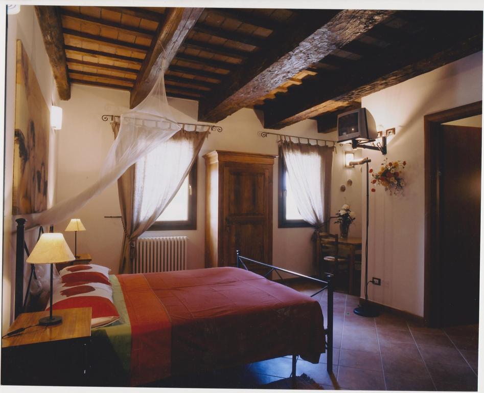 Agriturismo Calderino Faenza Bagian luar foto
